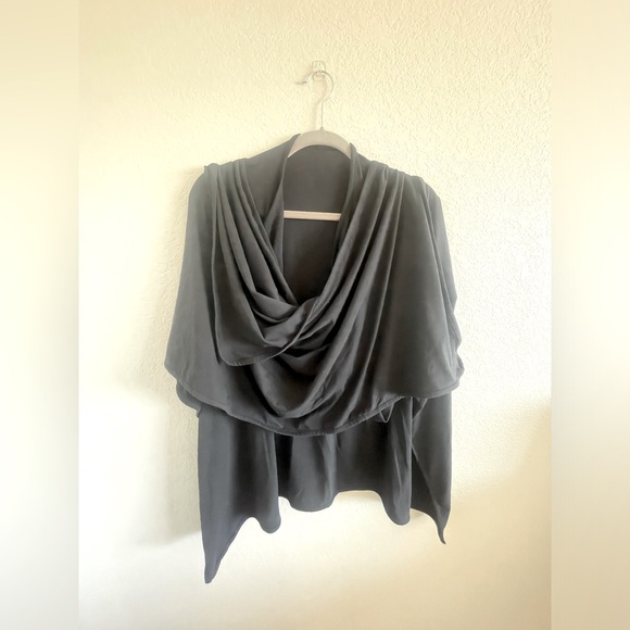 Open front kimono - Picture 2 of 5